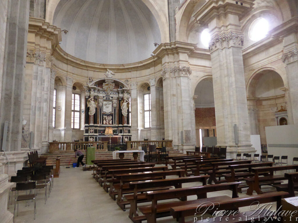 Pavie -  La cathédrale Saint-Étienne-et-Notre-Dame-de-l’Assomption